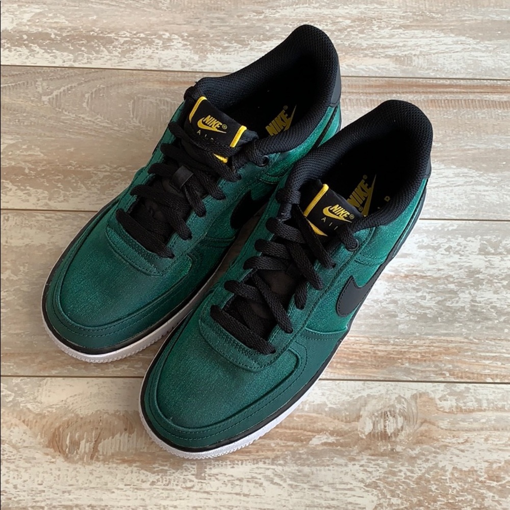 NWT Nike Air Force 1 - Picture 6 of 8